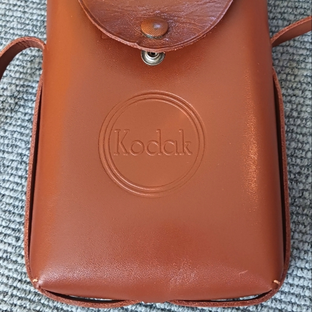 Vintage Kodak Brown Genuine Leather Camera Bag - Picture 2 of 11